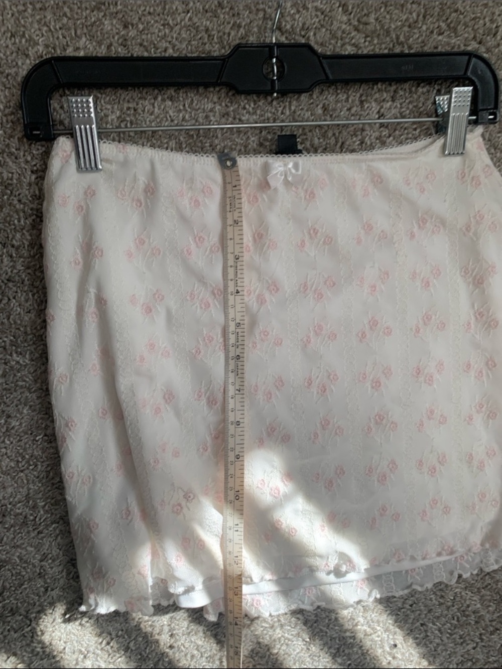 PacSun Cream Mini Skirt with Pink Floral Embroidery - Picture 6 of 8